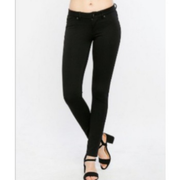 Pants - BRAND NEW W/ TAGS Classy Black Skinny Pants